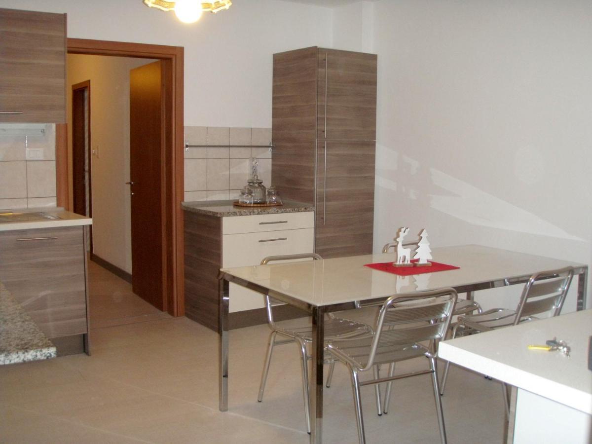 Girasole Grazioli 47 Bed & Breakfast Trento Exterior photo